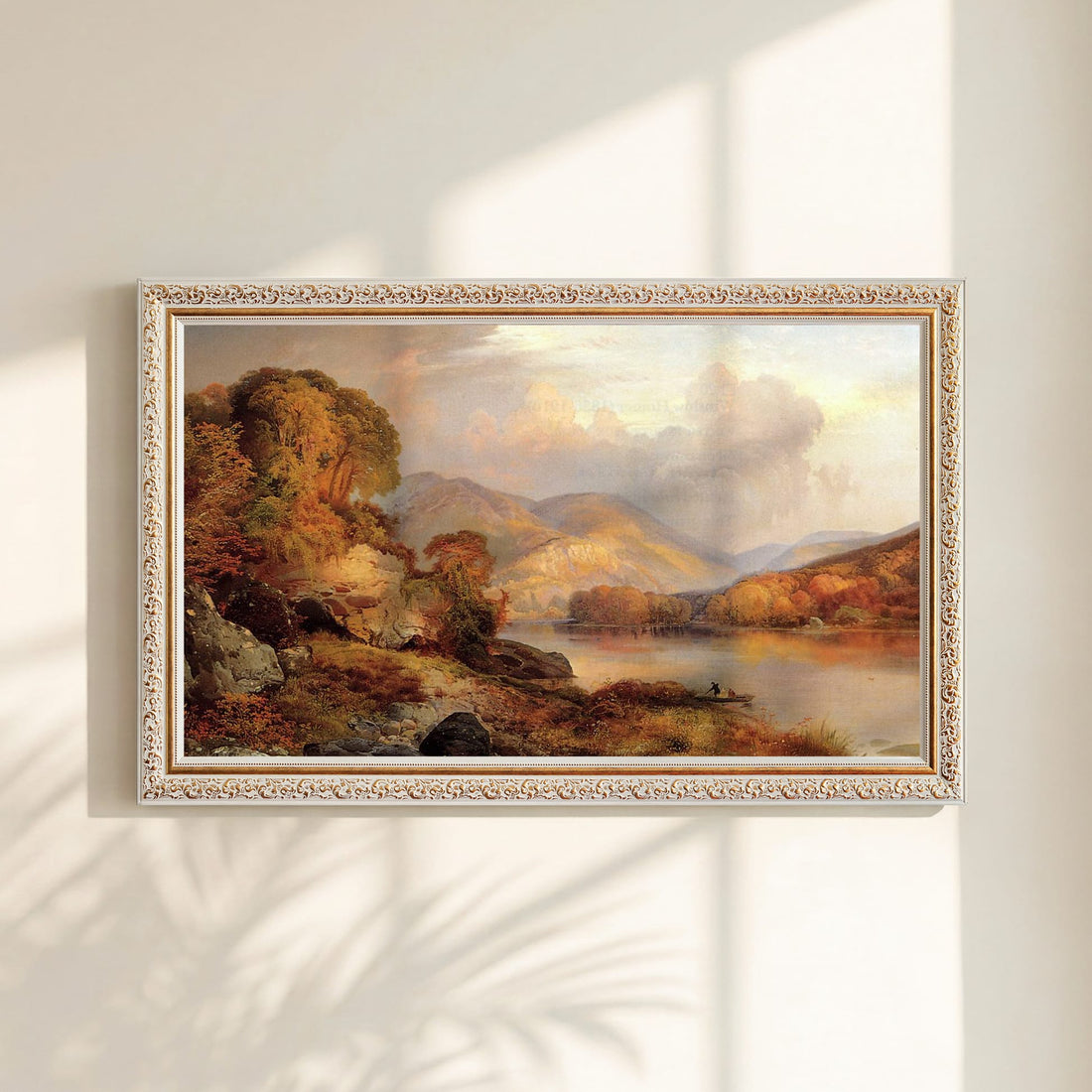 Rome White Gold Tv Frame