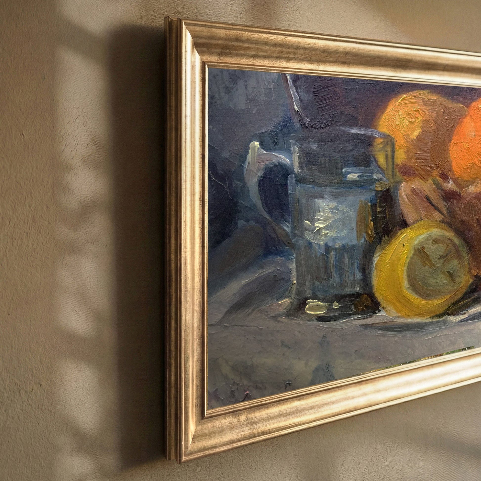 LISBON CHAMPAGNE TV FRAME
